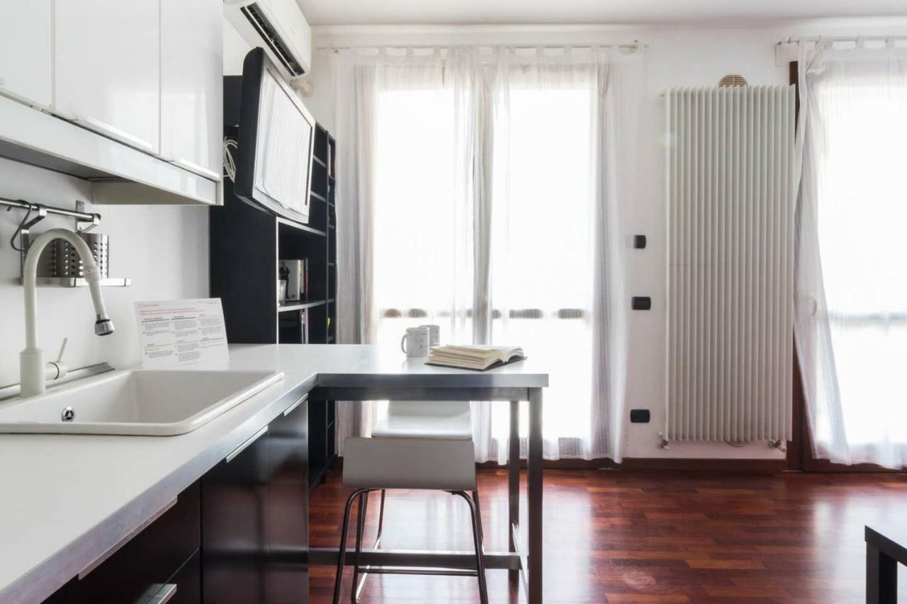 Italianway - Carrara 5 Apartment Milano Ngoại thất bức ảnh